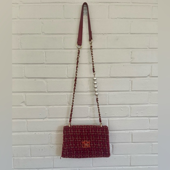 Badgley Mischka Red and Gold Tweed Women’s Shoulder Bag EUC - Picture 2 of 5
